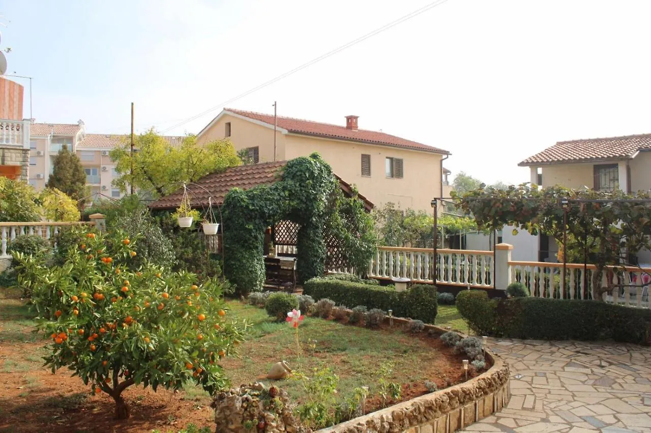 Lily'S Lovely Apartments Fazana