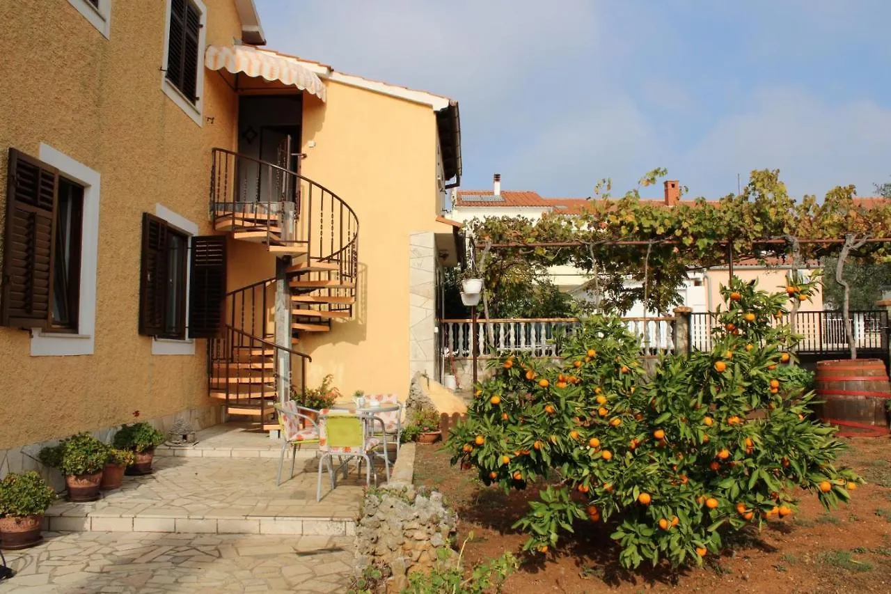 Lily'S Lovely Apartments Fazana