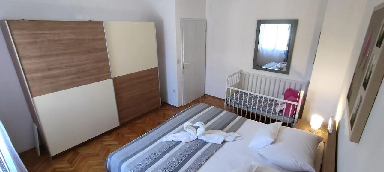 Lily'S Lovely Apartments Fazana