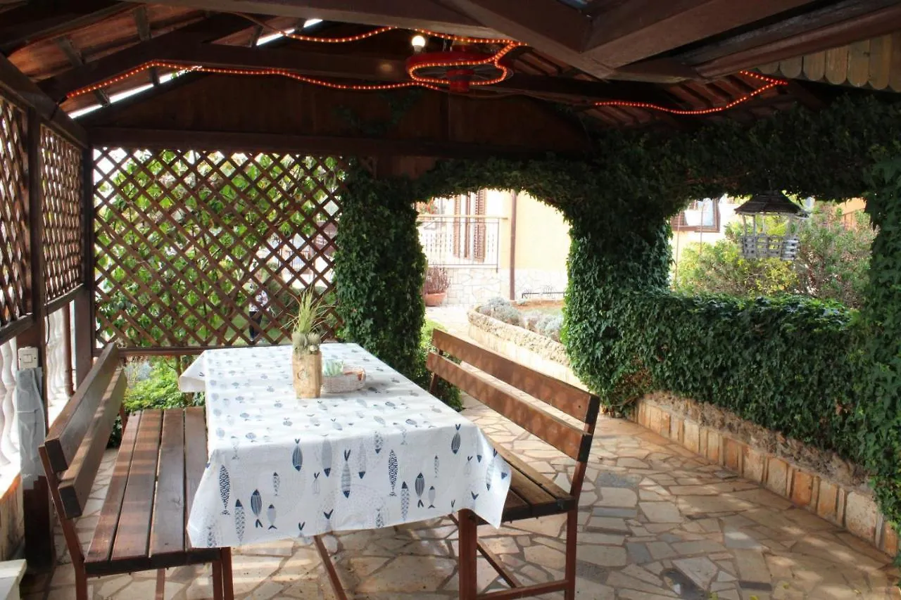 Lily'S Lovely Apartments Fazana
